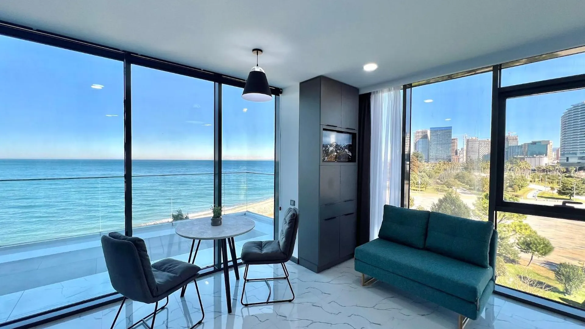 Luxury Apartment With A Terrace On The Seacost, Batumi View Georgia