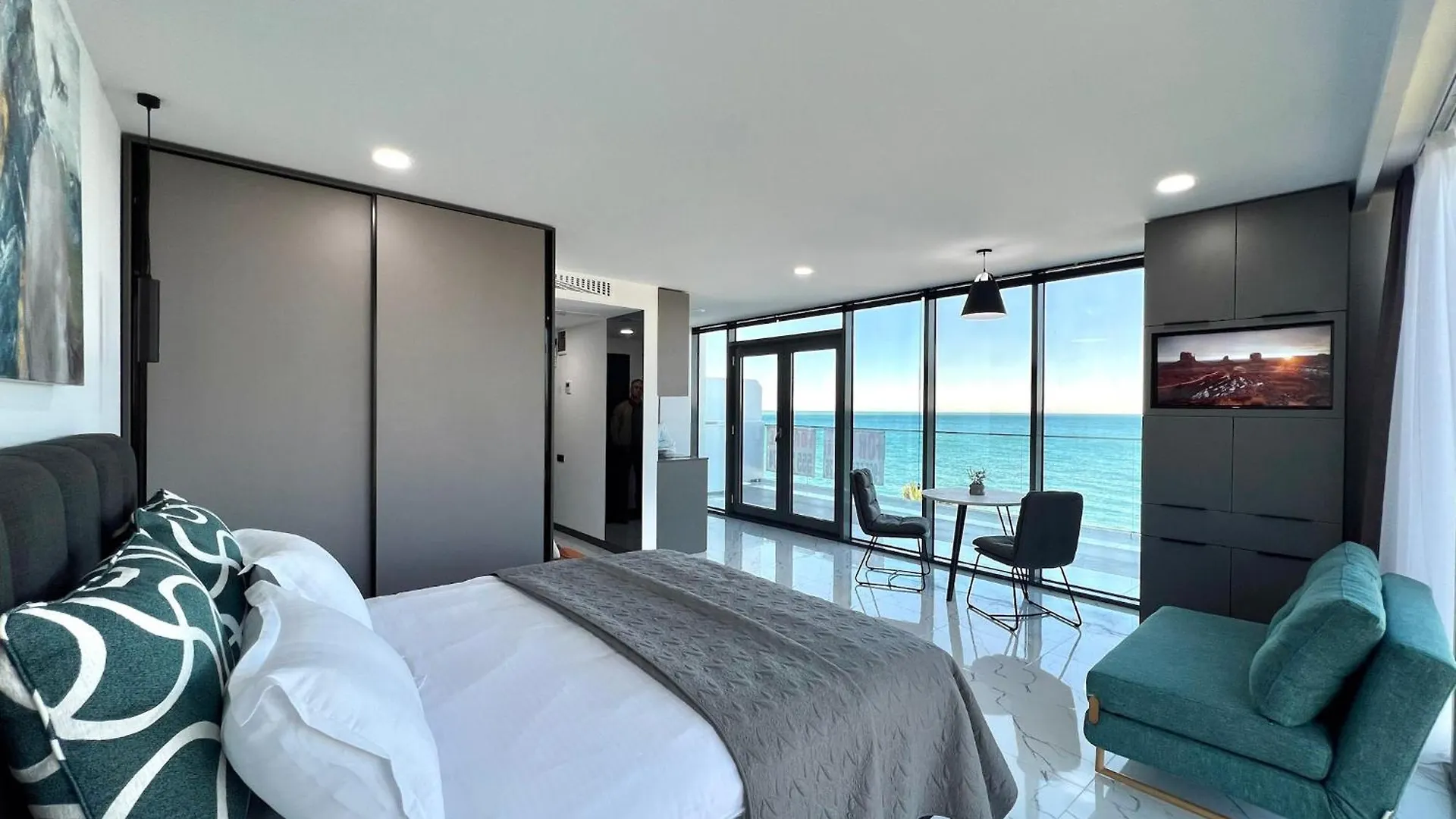 Luxury Apartment With A Terrace On The Seacost, Batumi View